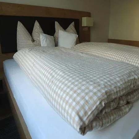 Walter 3* Fryburg Bryzgowijski