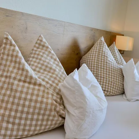 Walter Pensjonat Fryburg Bryzgowijski